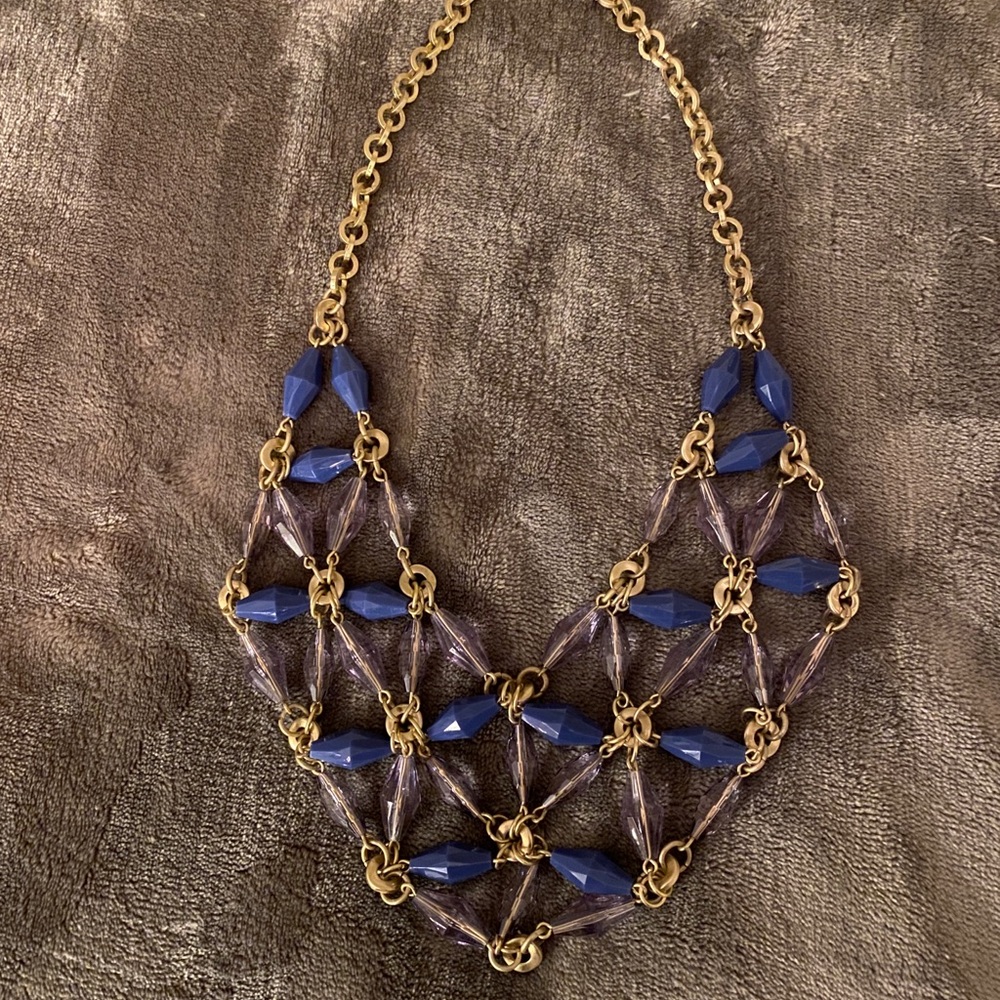 Talbots bib statement necklace 22"